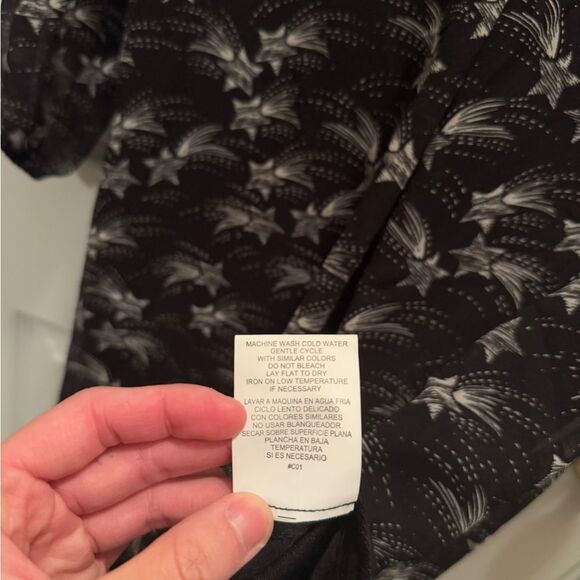 NWT Francesca’s Black and White Shooting Star Patterned Dress Size XS - Picture 9 of 13